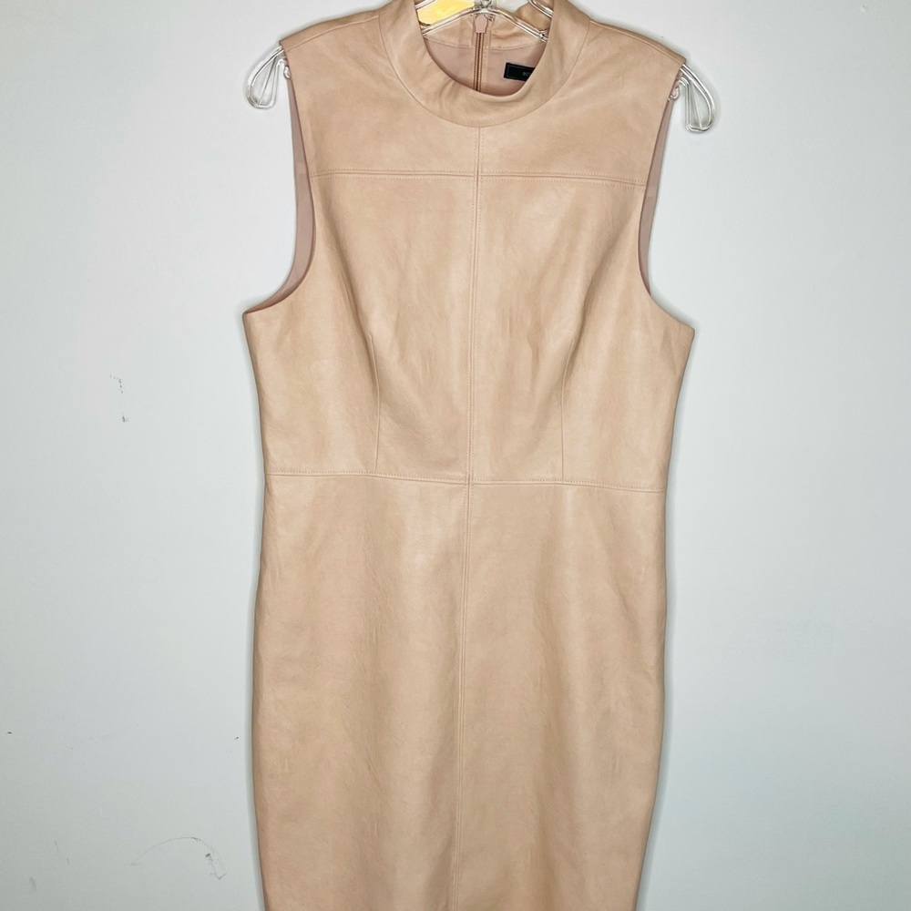 New BCBGMaxAzria Womens Faux Leather Shift Dress Size 12 Knee Length Sleeceless